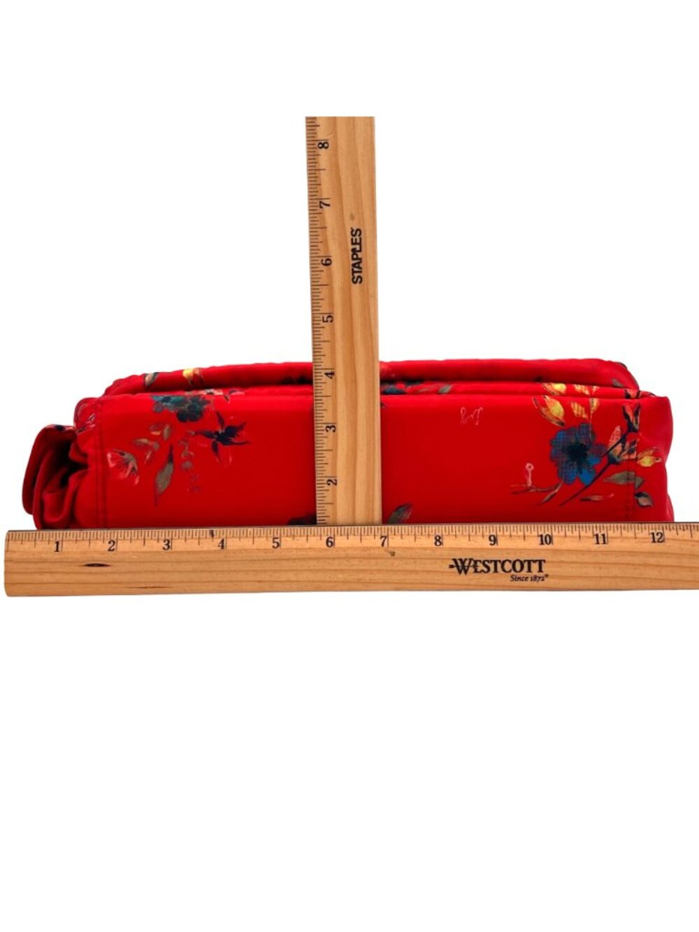 Lug Shimmy Crossbody Bag Adjustable Strap Red Floral Quilted Polyester Key Strap - Picture 11 of 16